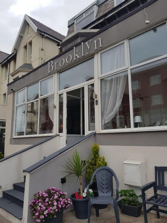 Brooklyn Hotel Blackpool Bagian luar foto