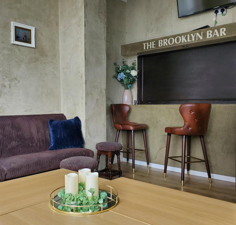 Brooklyn Hotel Blackpool Bagian luar foto