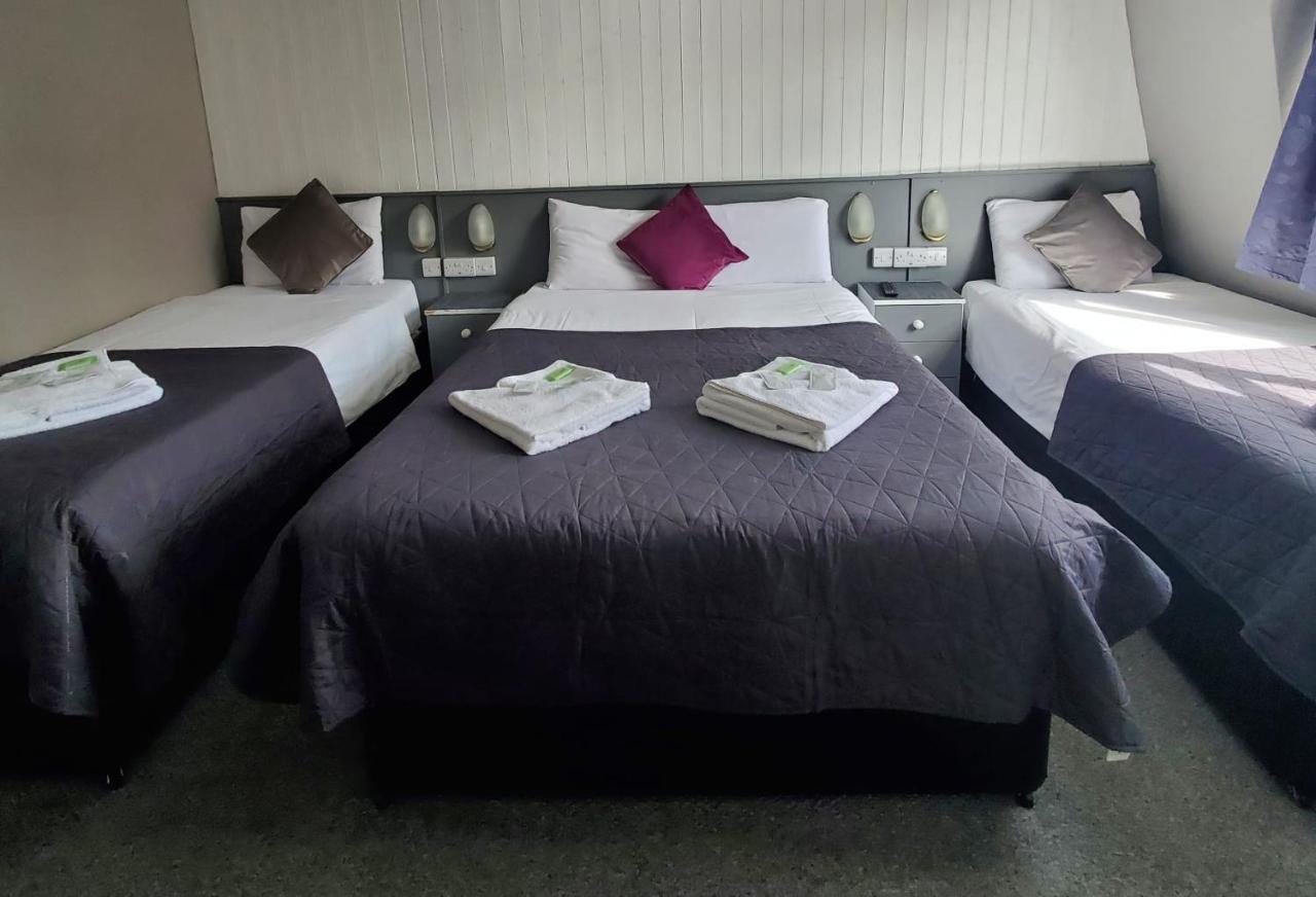 Brooklyn Hotel Blackpool Bagian luar foto