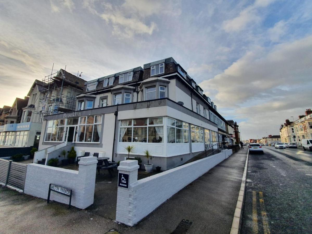 Brooklyn Hotel Blackpool Bagian luar foto