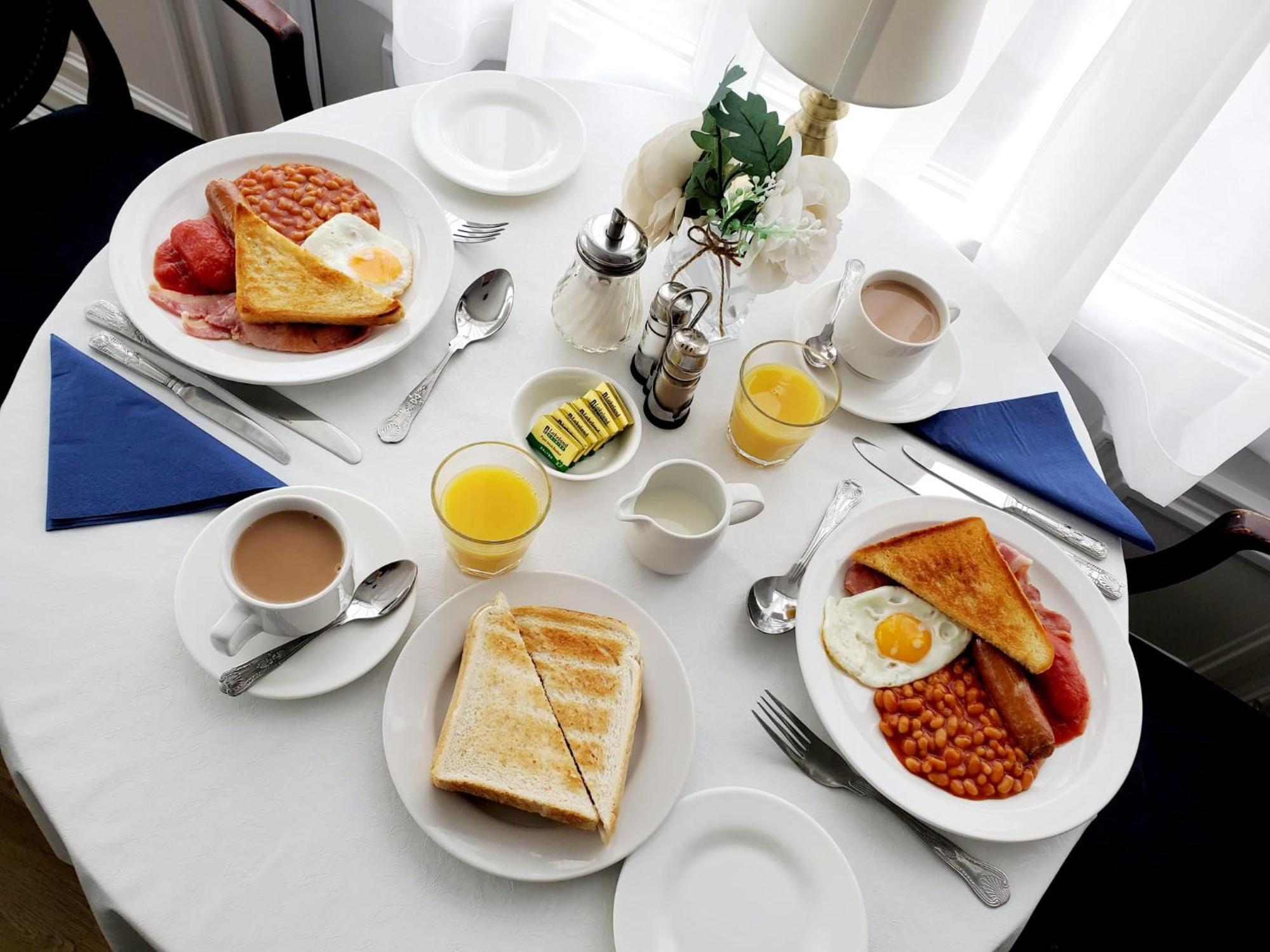 Brooklyn Hotel Blackpool Bagian luar foto