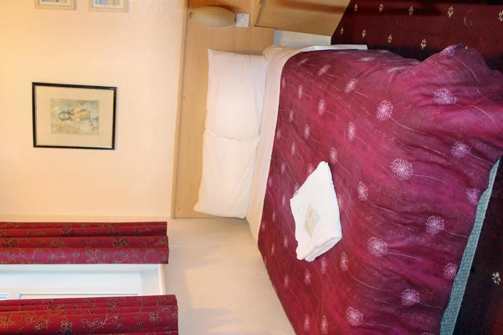 Brooklyn Hotel Blackpool Bagian luar foto